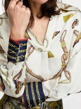 Elegant ZARA Butterfly Blouse -New with without Tags!